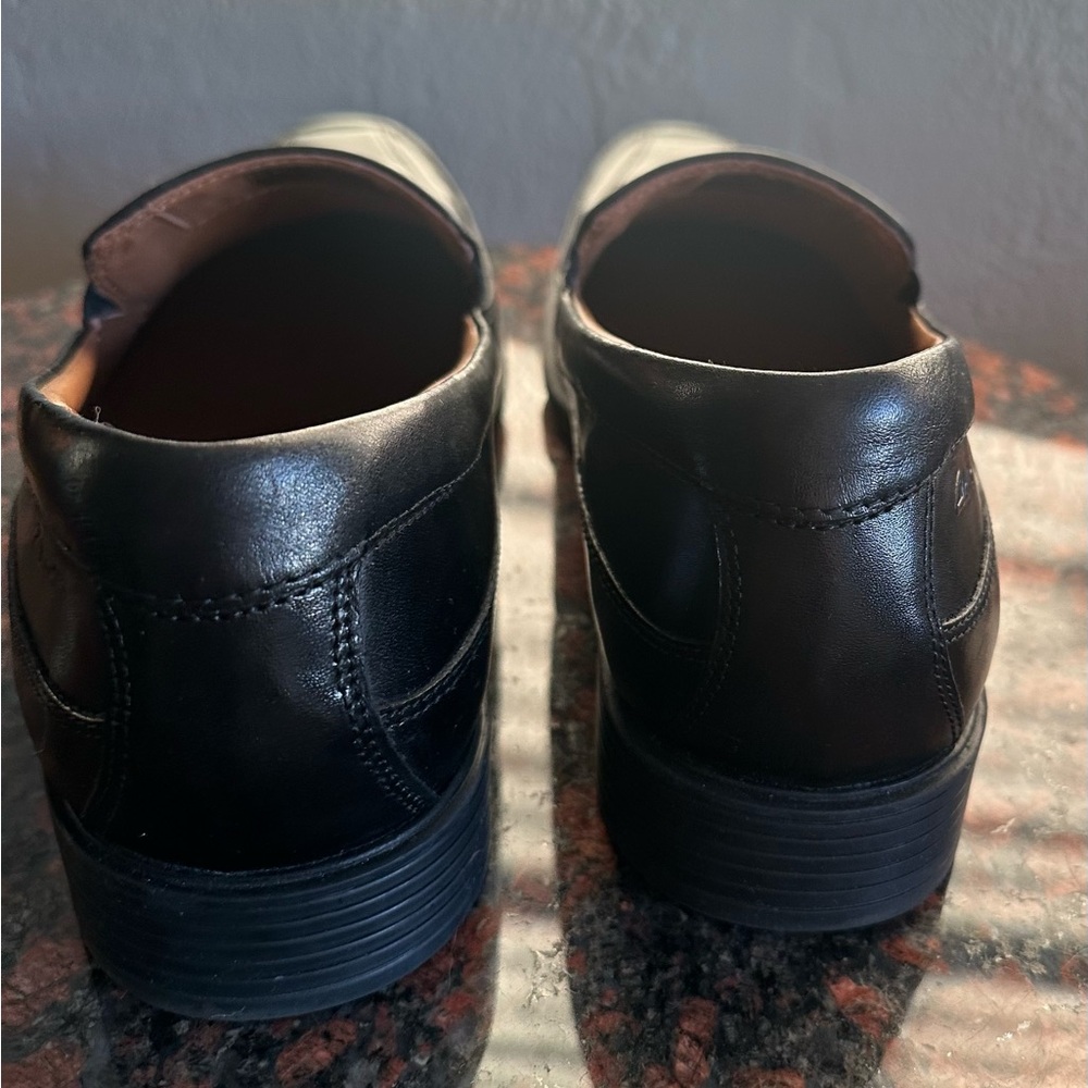 Men’s Black Leather Slip-On Loafers Size 11.5 Classic Dress Shoes Comfort Style - Picture 8 of 11